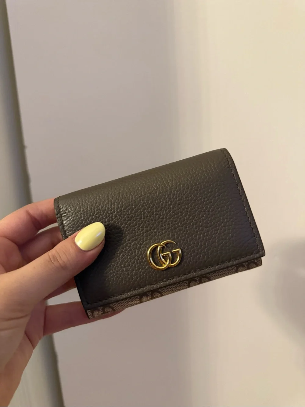 Gucci Brown Leather Continental Wallet with Gold GG Emblem